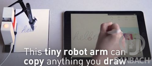這個小機器人可以重新畫出任何你畫的東西
